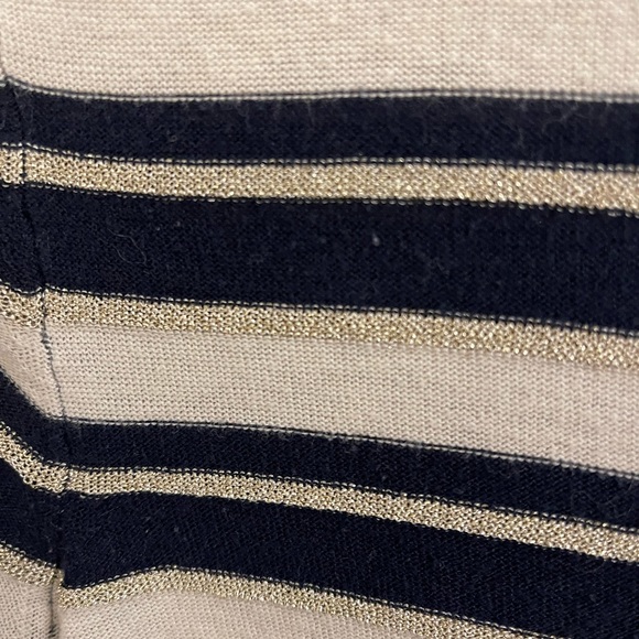 Banana Republic 3/4 in sleeve shirt - Picture 6 of 6